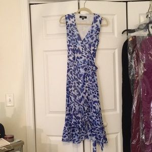 Side tie blue leopard print dress